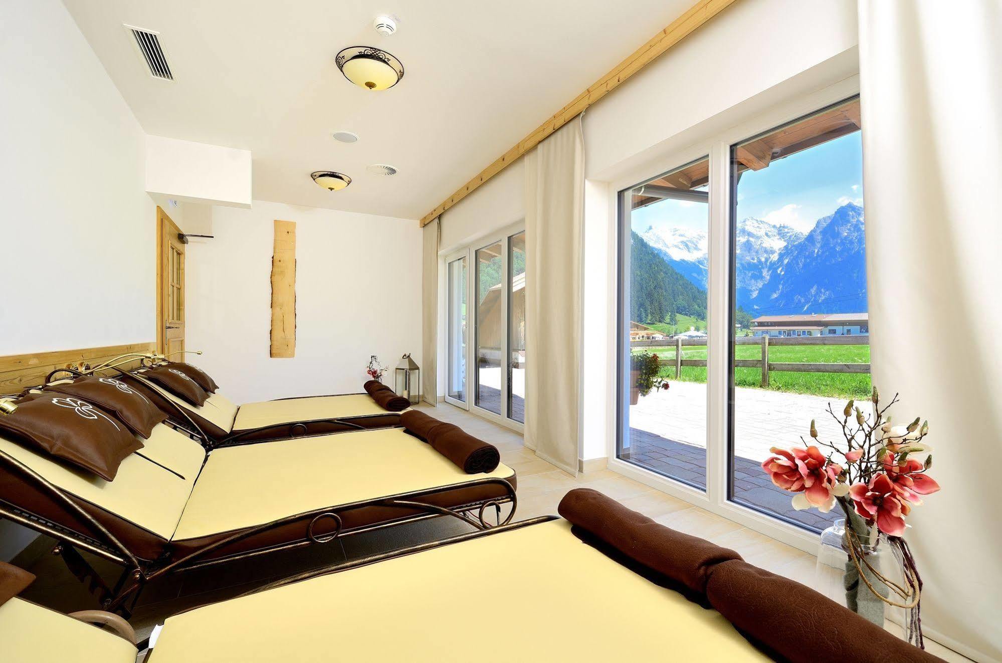 Hotel Kitzspitz Sankt Jakob in Haus Extérieur photo